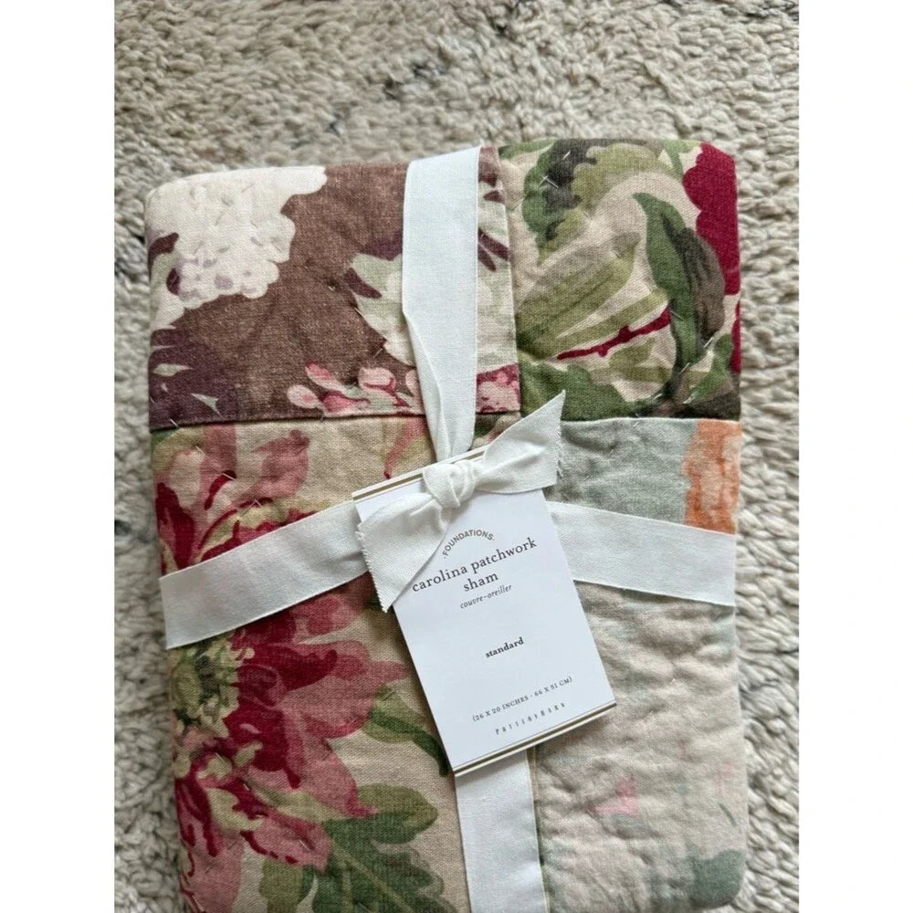 Pottery Barn Carolina Floral Patchwork Reversible Cotton Standard 26 X 20 Sham N